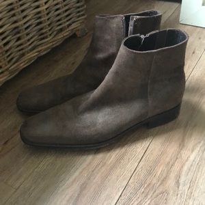Donald J. Pliner Brown Leather ankle Boots 9M